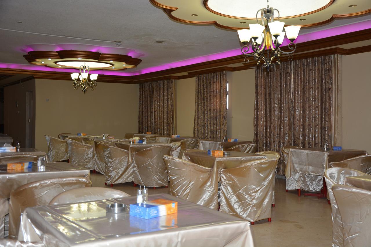 Teeba Palace Hotel Suites Amman Exterior photo
